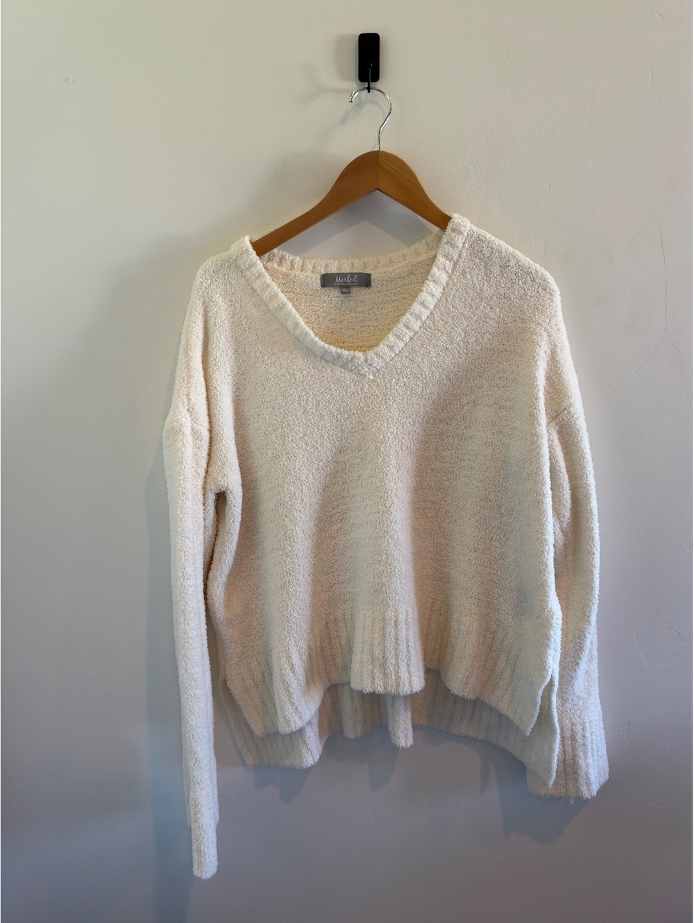 Marled Reunited Clothing Women’s XL Cream Cozy V-Neck Sweater